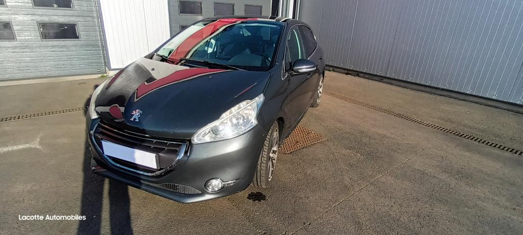 PEUGEOT 208 1.6L HDI FELINE 92CV